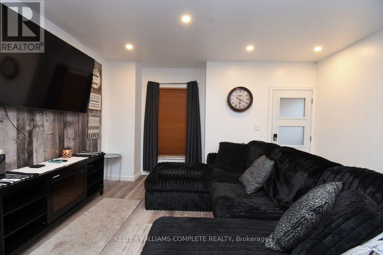 80 Francis Street, Hamilton, Ontario  L8L 3V5 - Photo 11 - X13804652