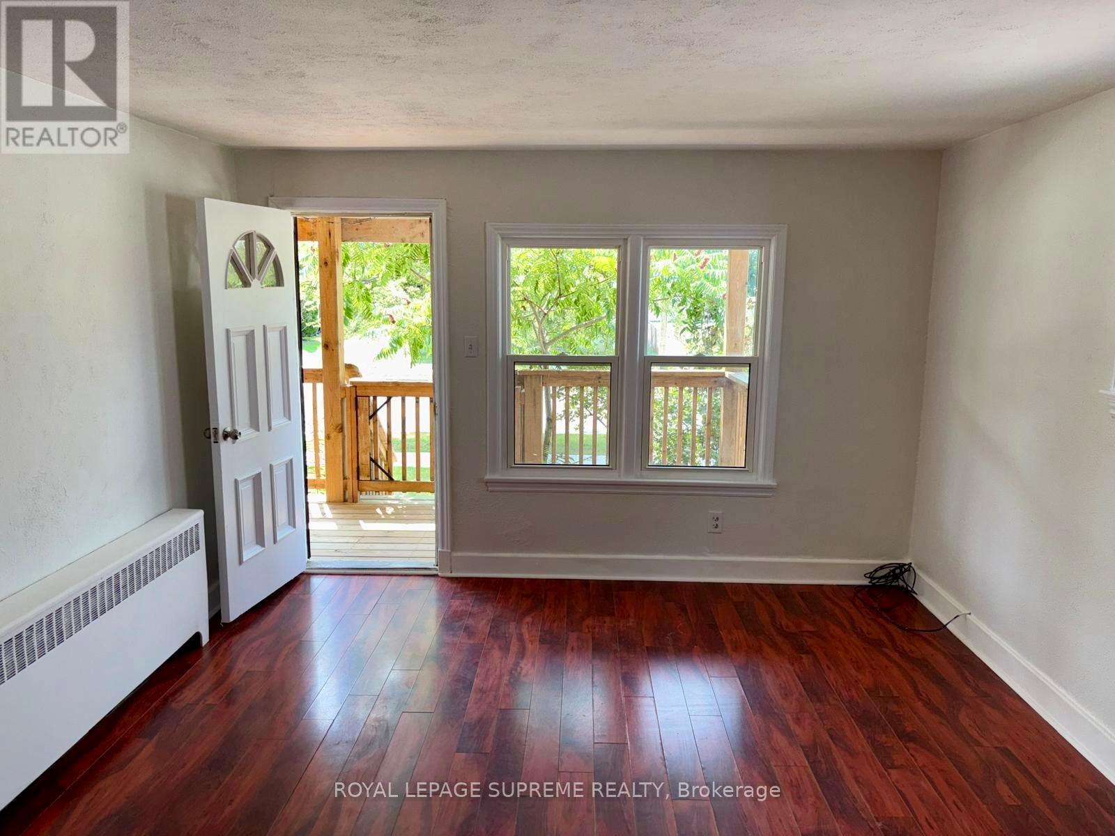 Main Floor - 30 Fourth Street, Welland, Ontario  L3B 4X6 - Photo 23 - X13804656
