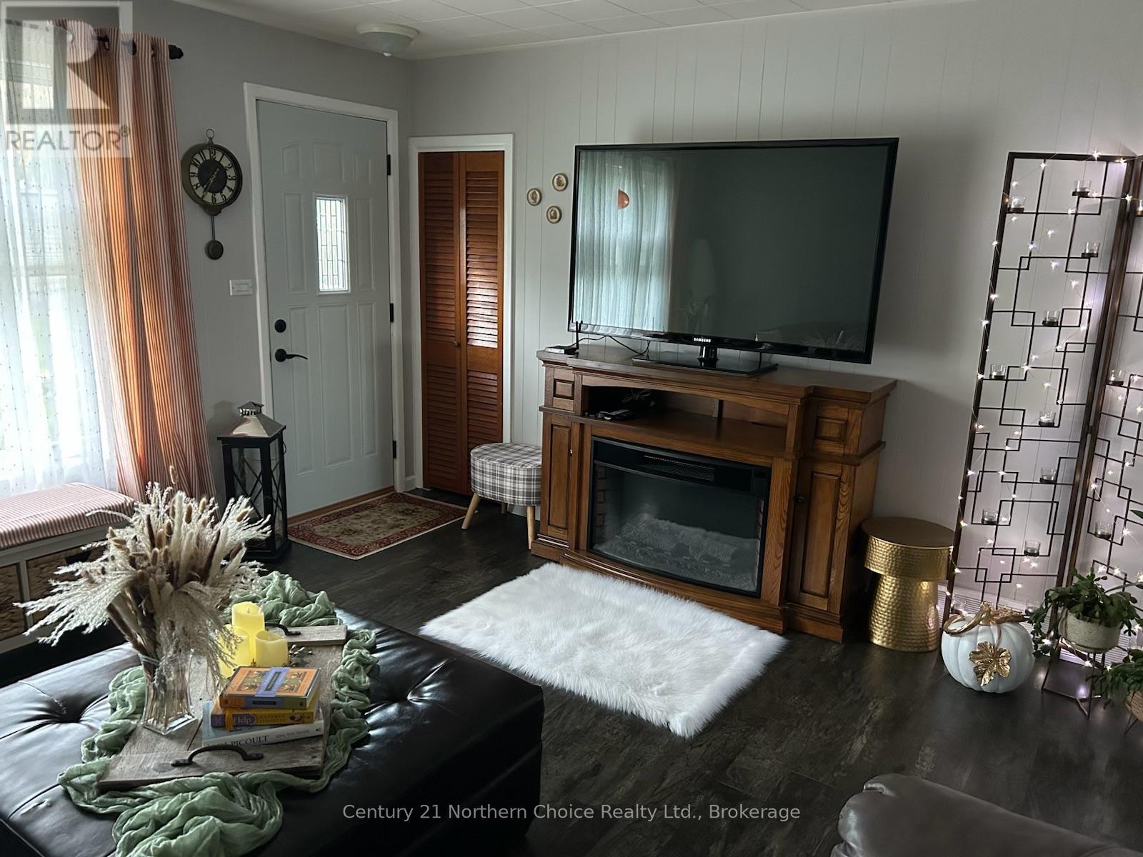 746 Thompson Street, Fort Frances, Ontario  P9A 2W8 - Photo 10 - X13785248