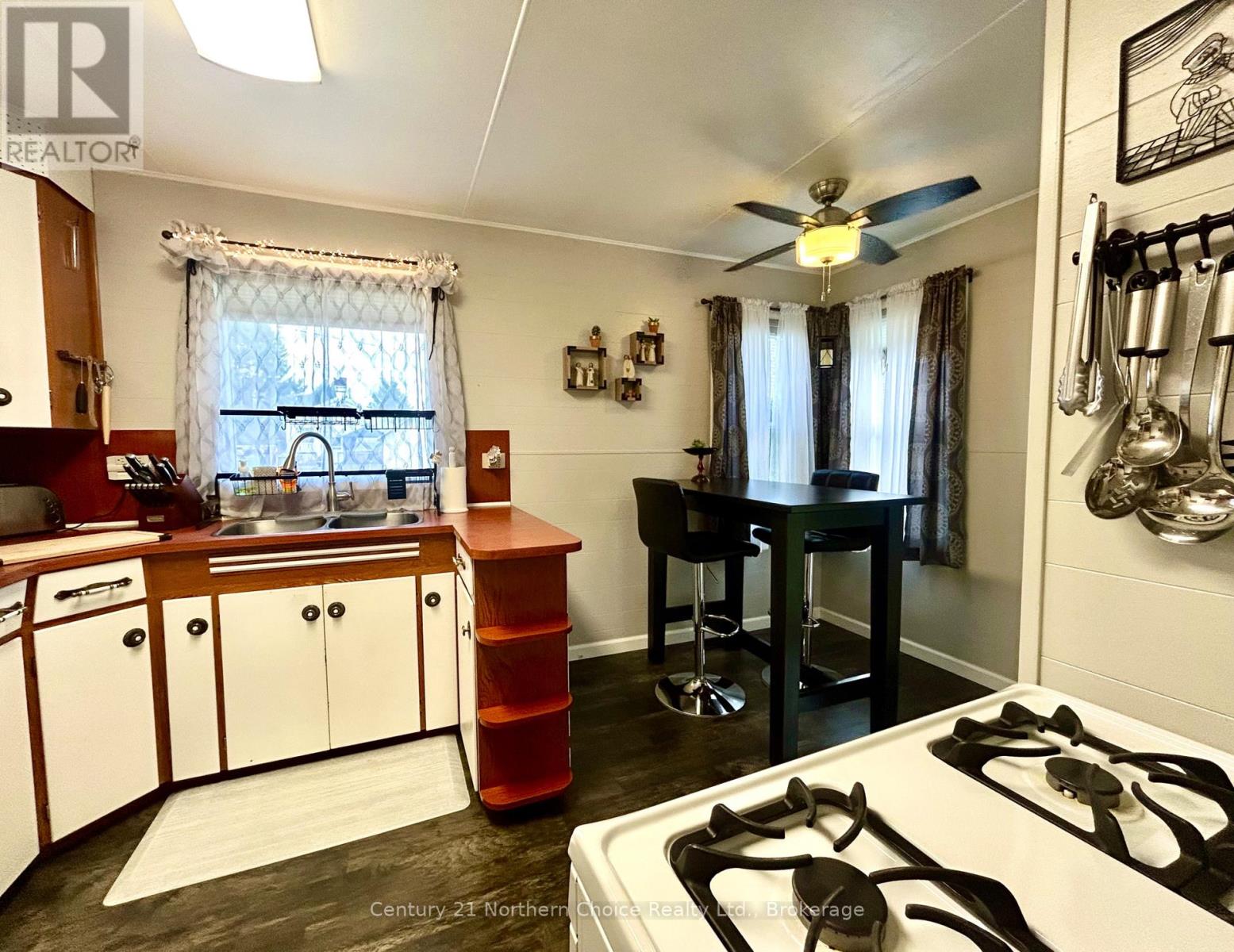 746 Thompson Street, Fort Frances, Ontario  P9A 2W8 - Photo 5 - X13785248