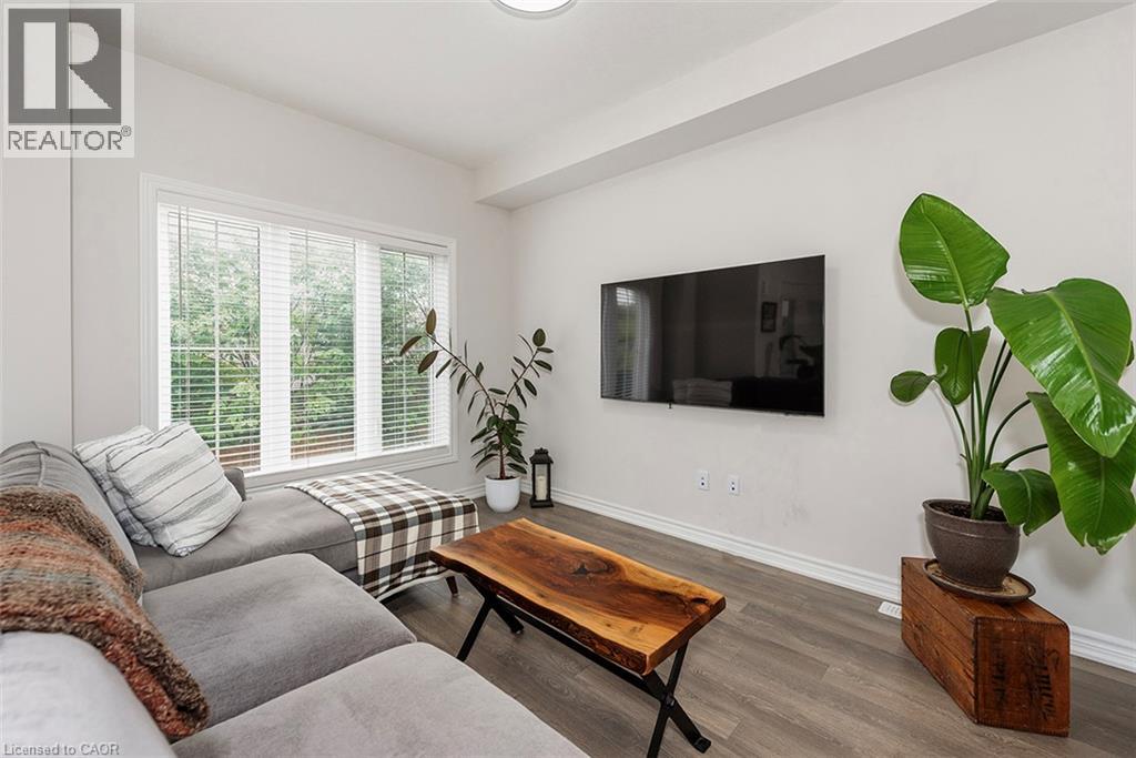 677 N Park Road N Unit# 164, Brantford, Ontario  N3R 0C2 - Photo 26 - 40862934