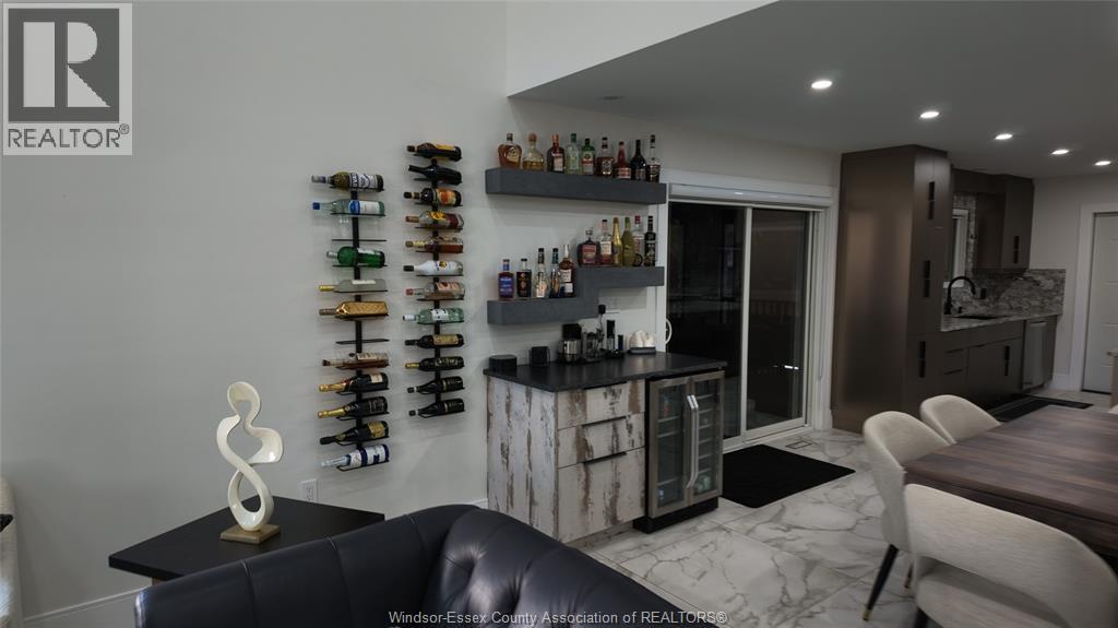 1806 Durham Place, Windsor, Ontario  N8W 3A3 - Photo 9 - 26023014