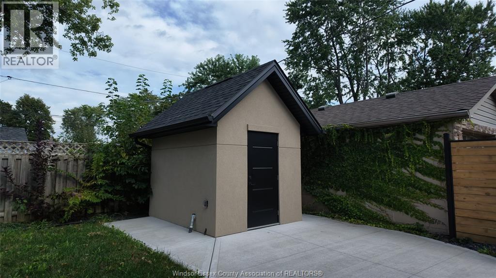 1806 Durham Place, Windsor, Ontario  N8W 3A3 - Photo 38 - 26023014