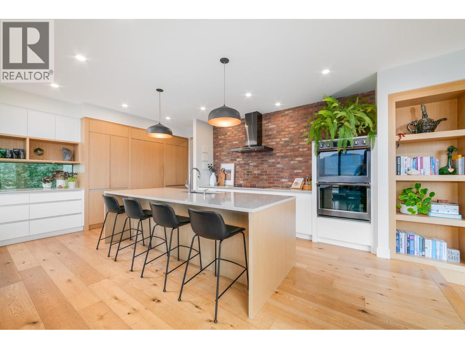 1543 Rocky Point Drive, Kelowna, British Columbia  V1V 3E2 - Photo 13 - 10401124
