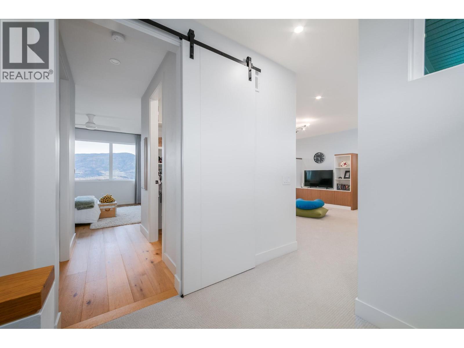 1543 Rocky Point Drive, Kelowna, British Columbia  V1V 3E2 - Photo 56 - 10401124