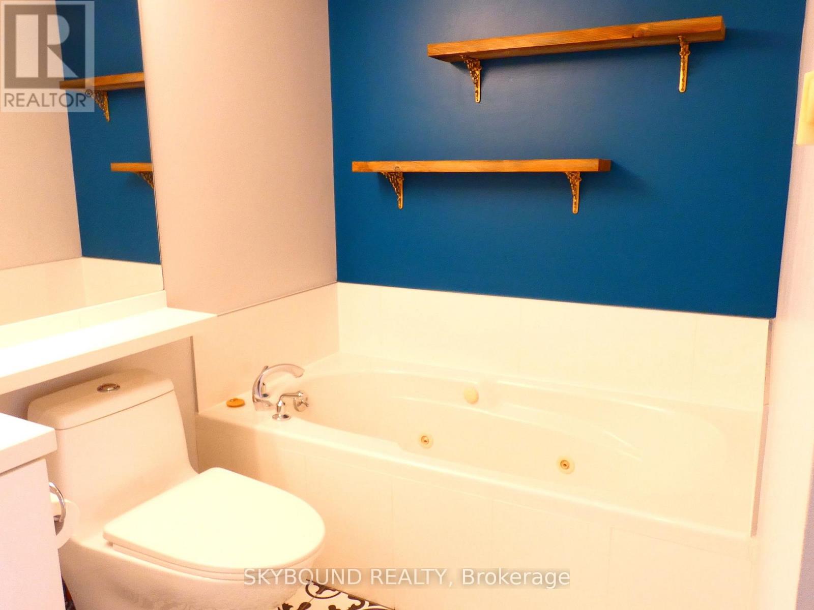 411 - 2285 Lake Shore Boulevard W, Toronto, Ontario  M8V 3X9 - Photo 16 - W13801646