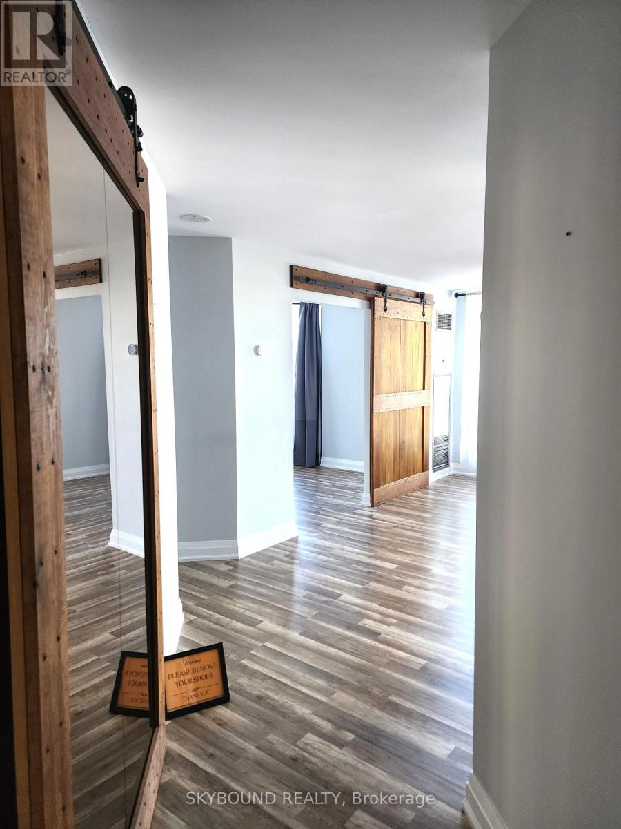 411 - 2285 Lake Shore Boulevard W, Toronto, Ontario  M8V 3X9 - Photo 3 - W13801646