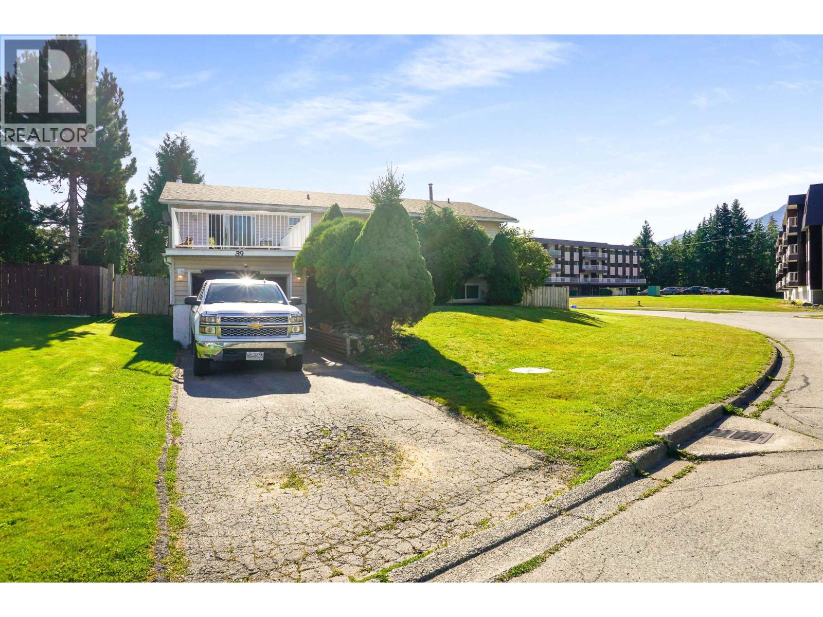 39 Banyay Street, Kitimat, British Columbia  V8C 2P5 - Photo 6 - R3166959