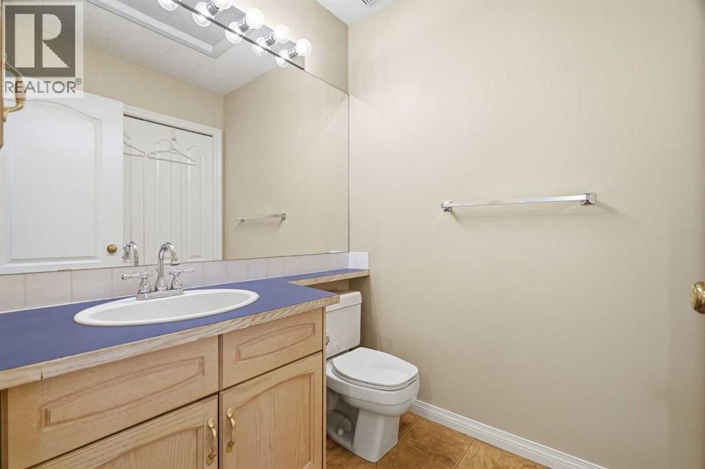 44 Sierra Morena Way Sw, Calgary, Alberta  T3H 3C3 - Photo 24 - A2322813