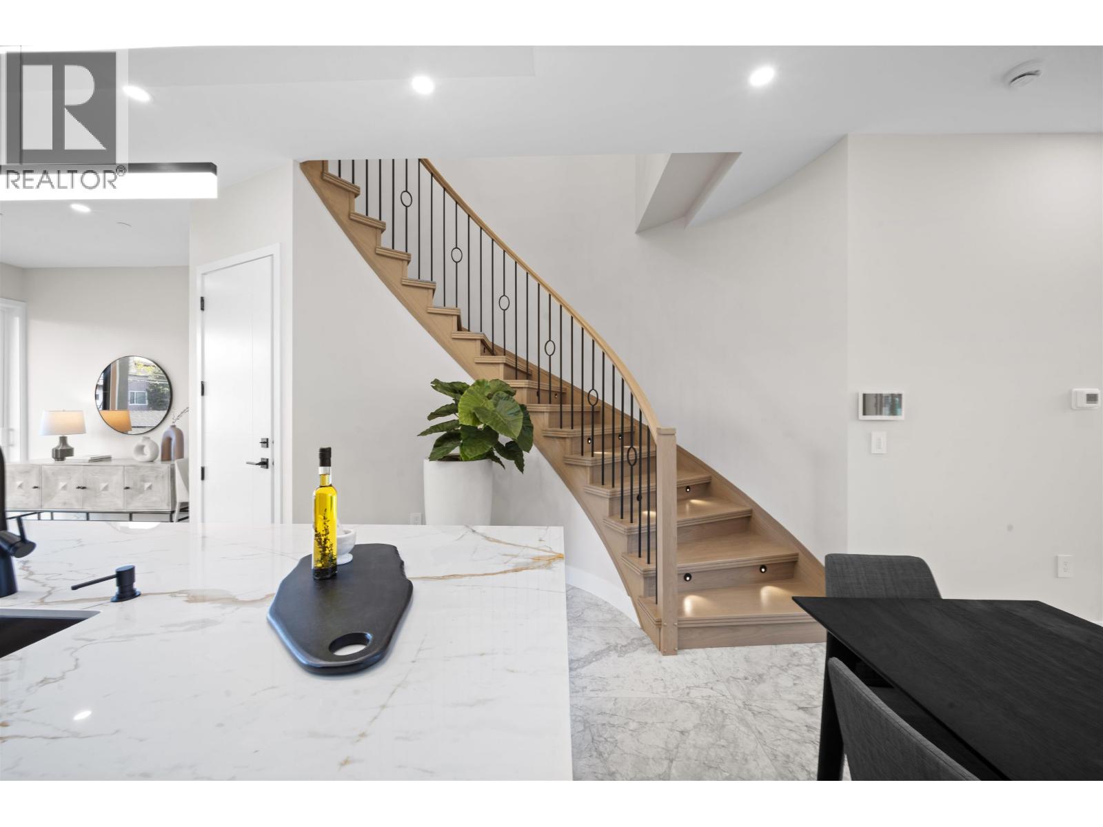 2455 W 10th Avenue, Vancouver, British Columbia  V6K 2J4 - Photo 9 - R3163662