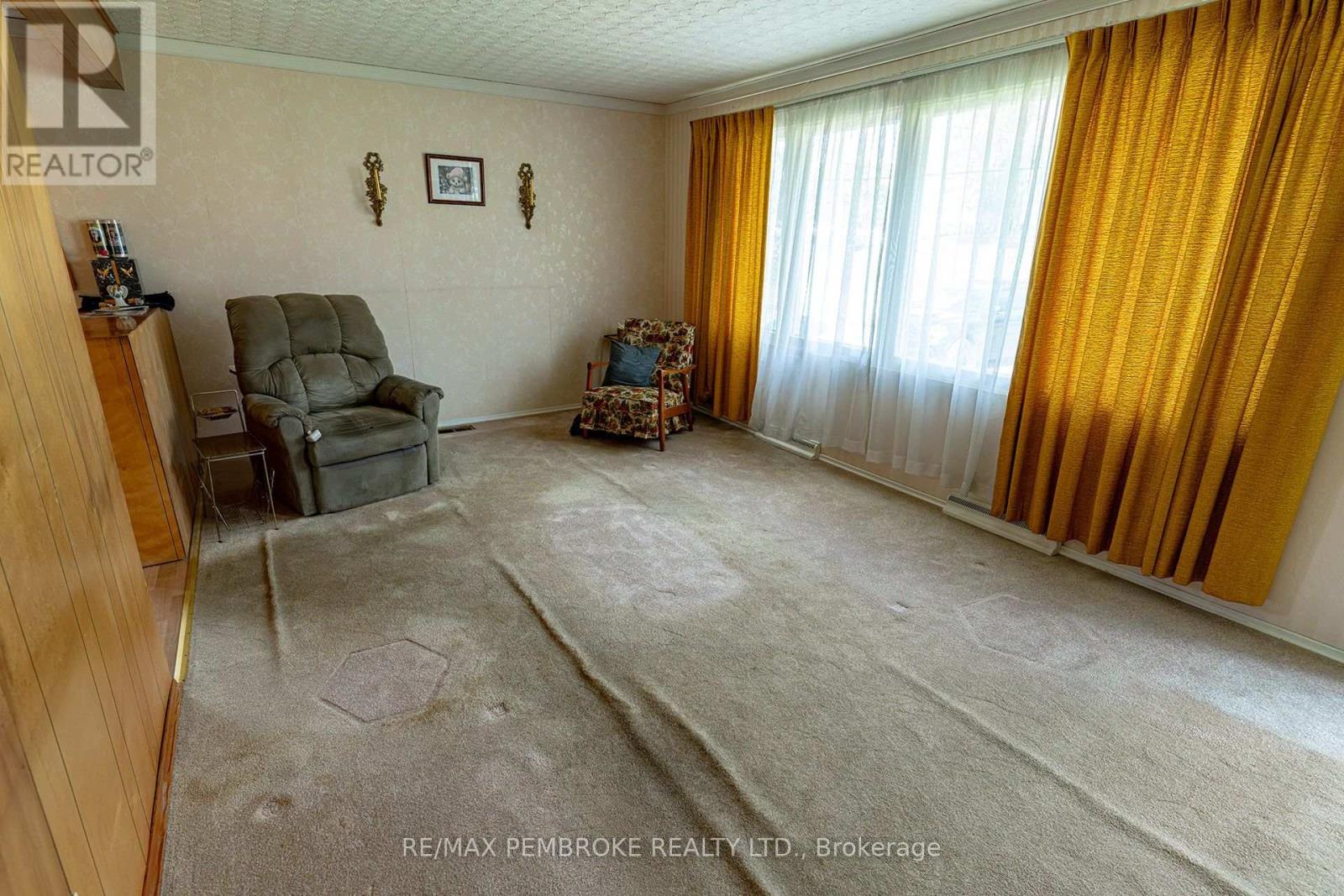 142 Deacon Street, Pembroke, Ontario  K8A 2J4 - Photo 15 - X13804780
