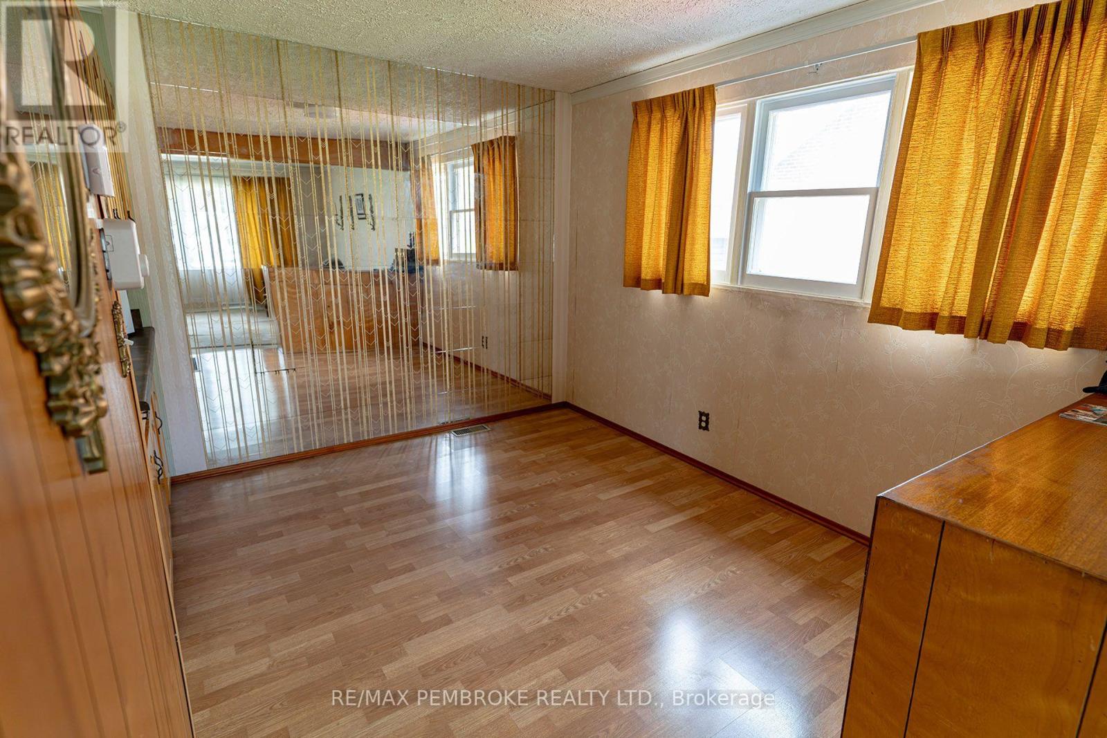 142 Deacon Street, Pembroke, Ontario  K8A 2J4 - Photo 17 - X13804780
