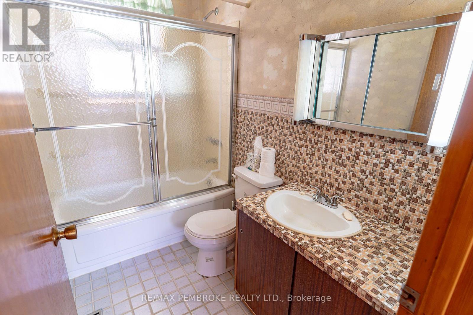 142 Deacon Street, Pembroke, Ontario  K8A 2J4 - Photo 24 - X13804780