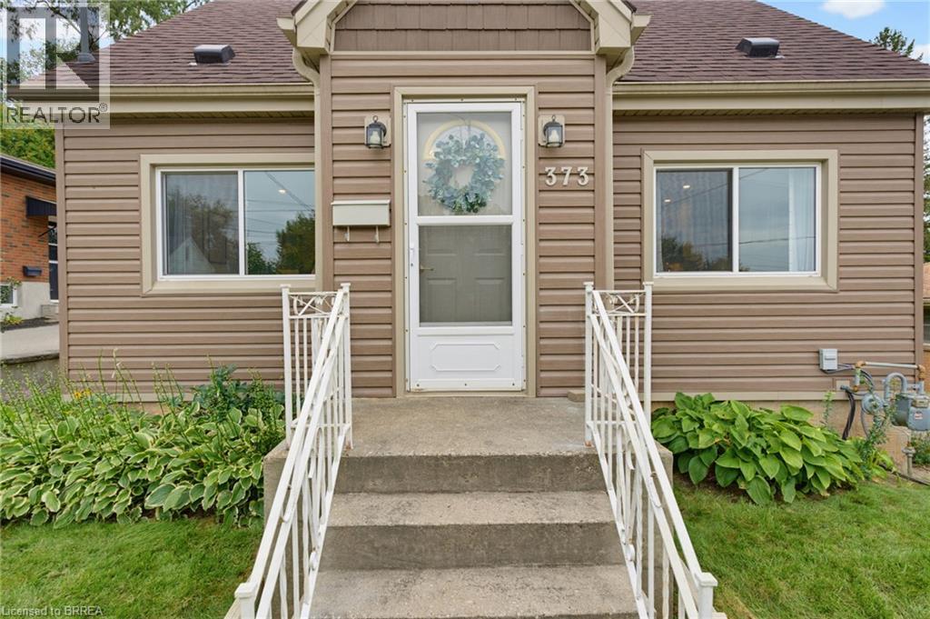 373 Chatham Street, Brantford, Ontario  N3S 4J2 - Photo 6 - 40864568
