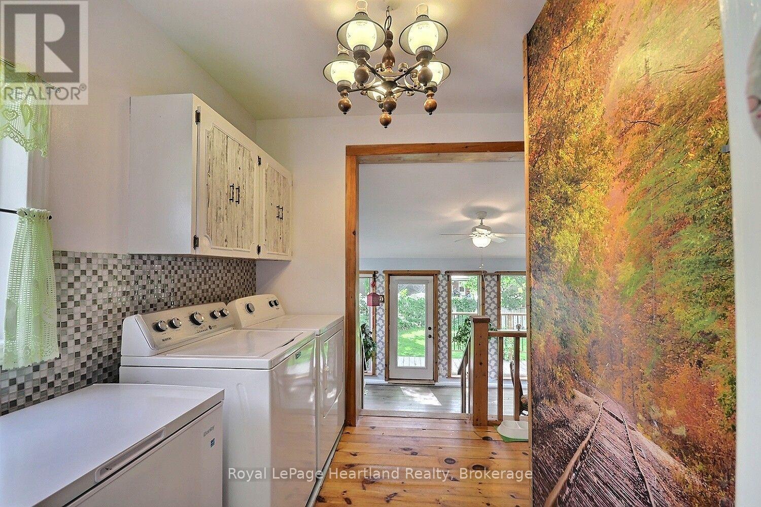 32 Rattenbury Street W, Central Huron, Ontario  N0M 1L0 - Photo 23 - X13804334
