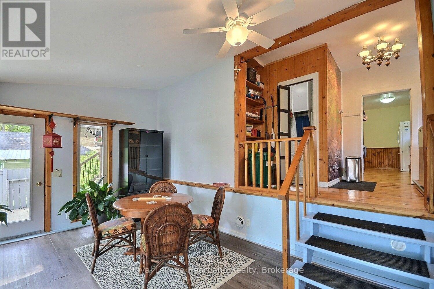 32 Rattenbury Street W, Central Huron, Ontario  N0M 1L0 - Photo 19 - X13804334