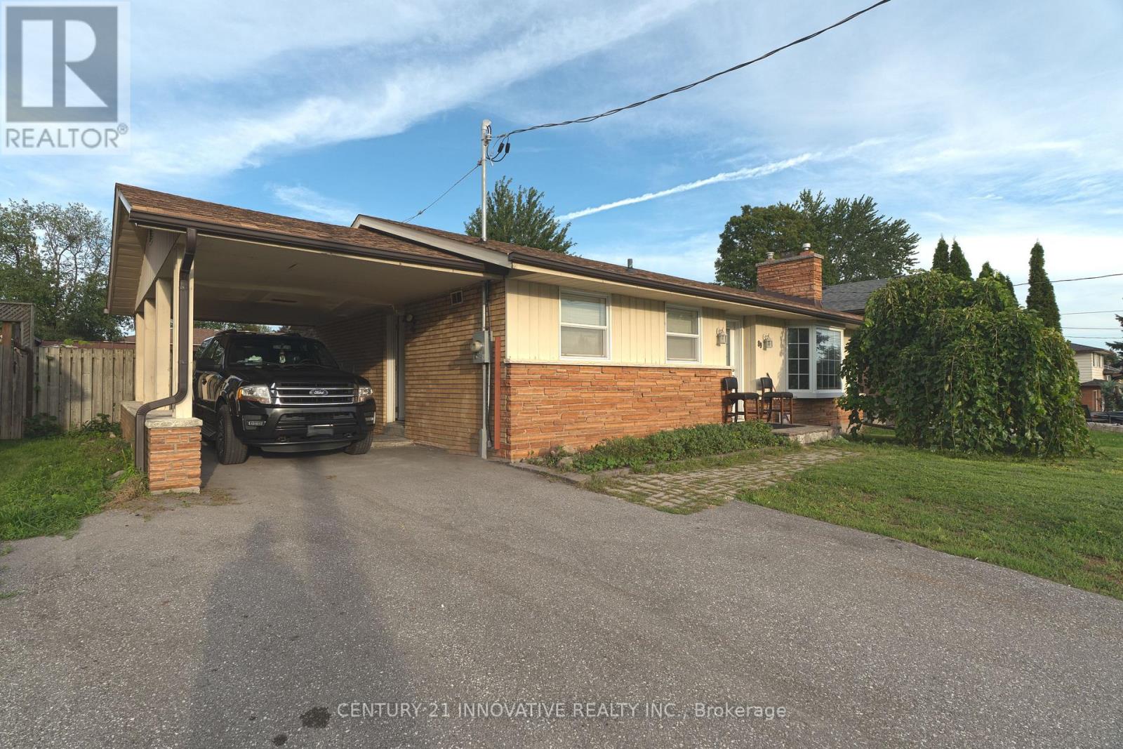 89 Thickson Road S, Whitby, Ontario  L1N 2C7 - Photo 4 - E13804712