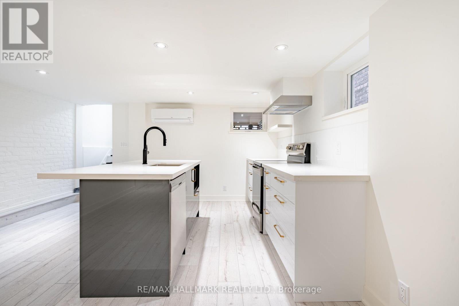 Lower - 138 Milverton Boulevard, Toronto, Ontario  M4J 1V1 - Photo 3 - E13804714