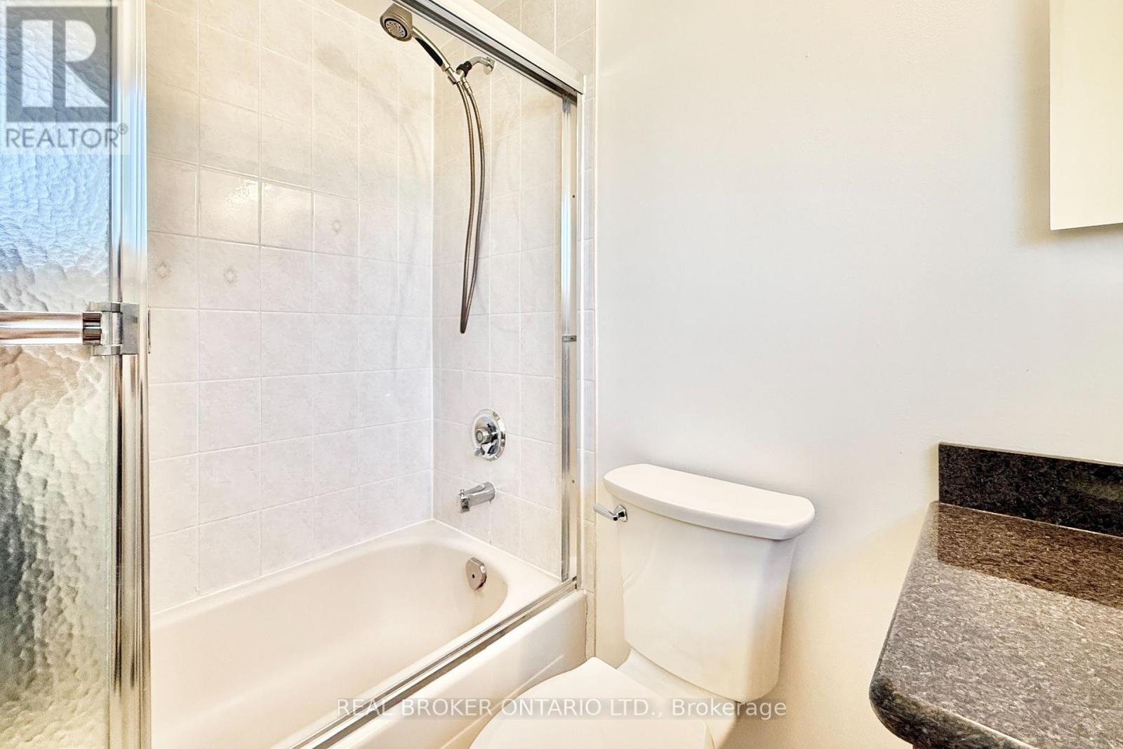 89 Bushmills Square, Toronto, Ontario  M1V 1K5 - Photo 19 - E13804802