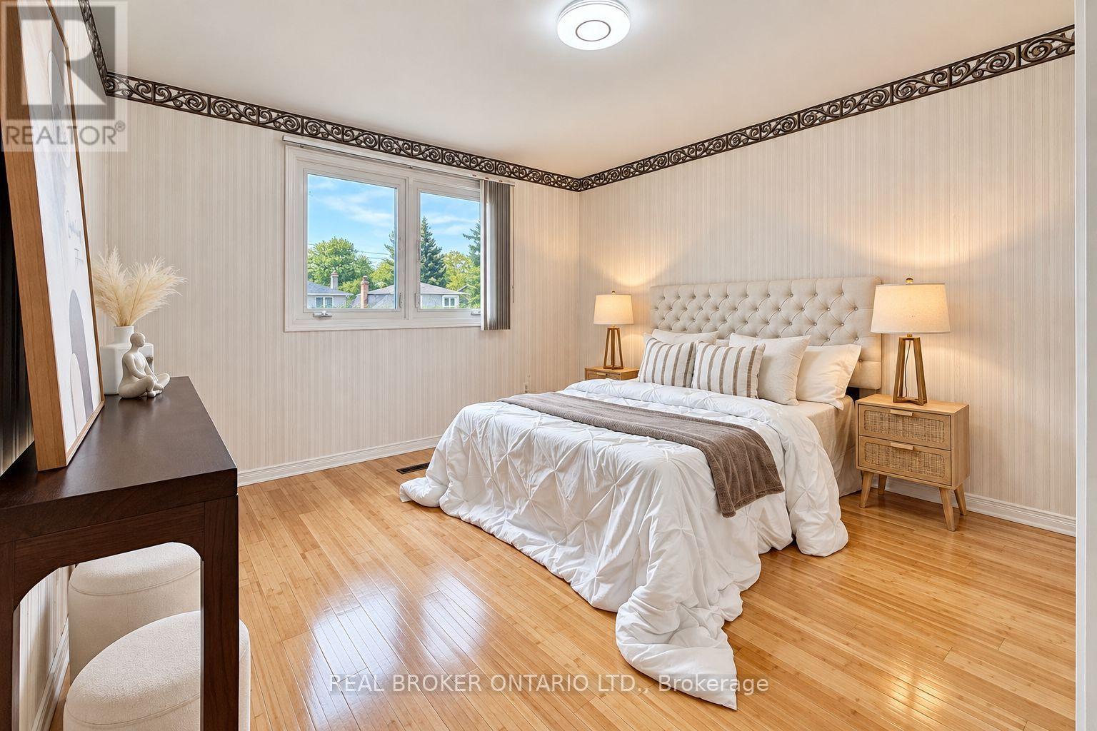 89 Bushmills Square, Toronto, Ontario  M1V 1K5 - Photo 20 - E13804802