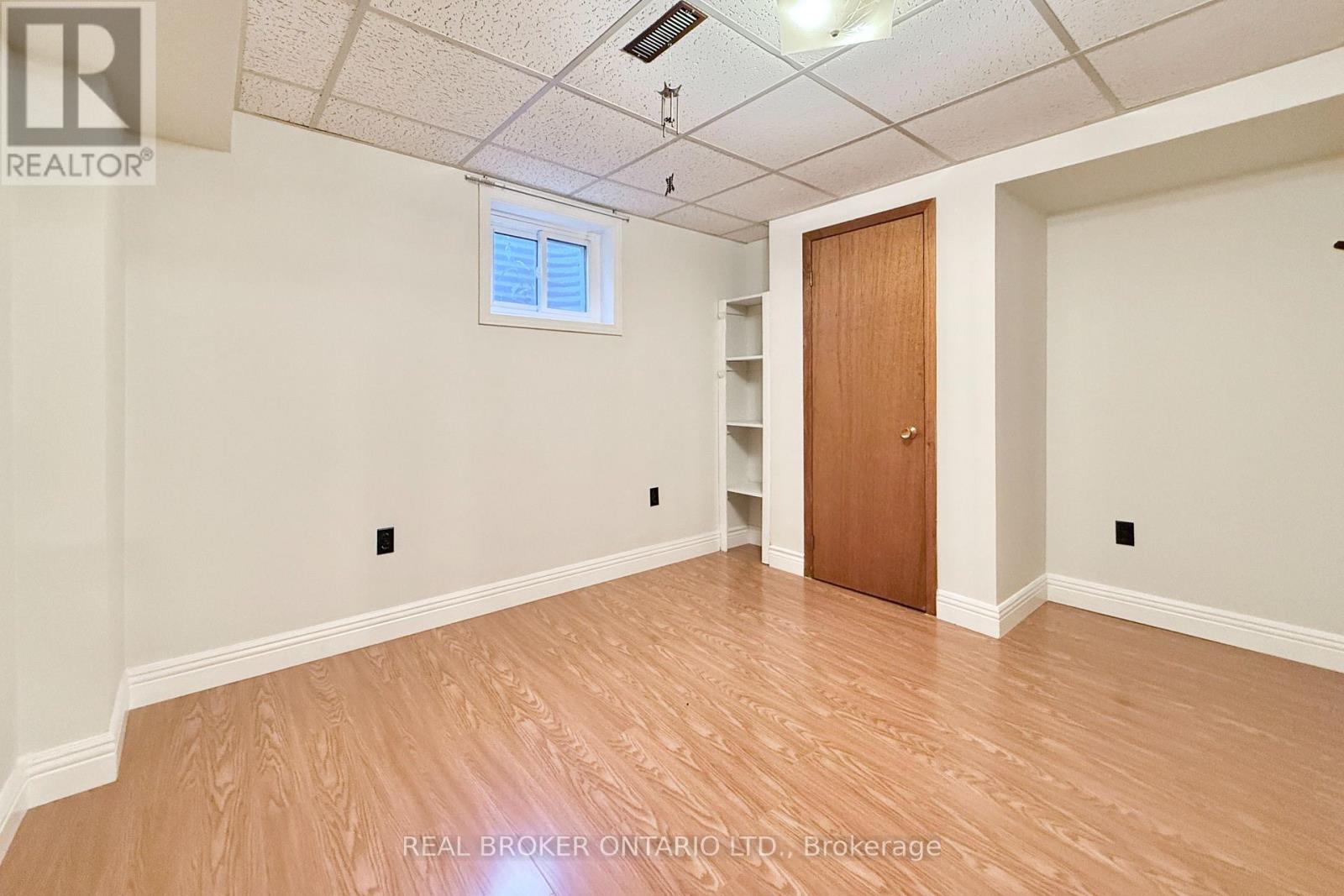 89 Bushmills Square, Toronto, Ontario  M1V 1K5 - Photo 26 - E13804802