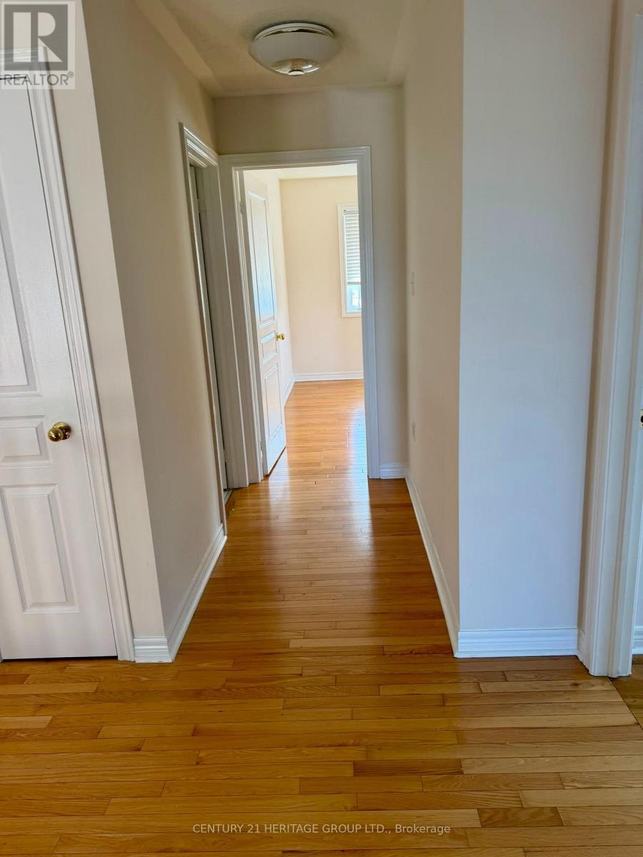 119 Laurendale Avenue, Georgina, Ontario  L4P 0C4 - Photo 11 - N13804792