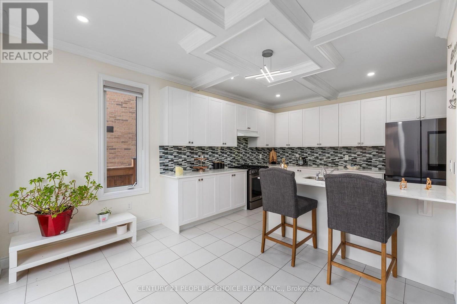Upper - 64 Coldwell Bay Circle, Vaughan, Ontario  L4H 5E9 - Photo 13 - N13804824