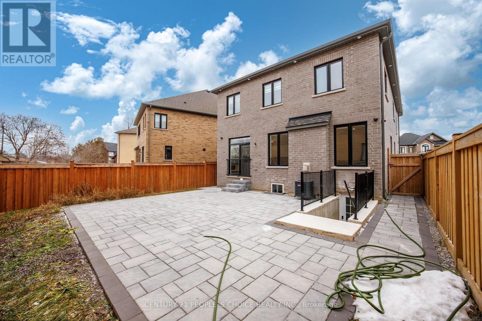 Upper - 64 Coldwell Bay Circle, Vaughan, Ontario  L4H 5E9 - Photo 46 - N13804824