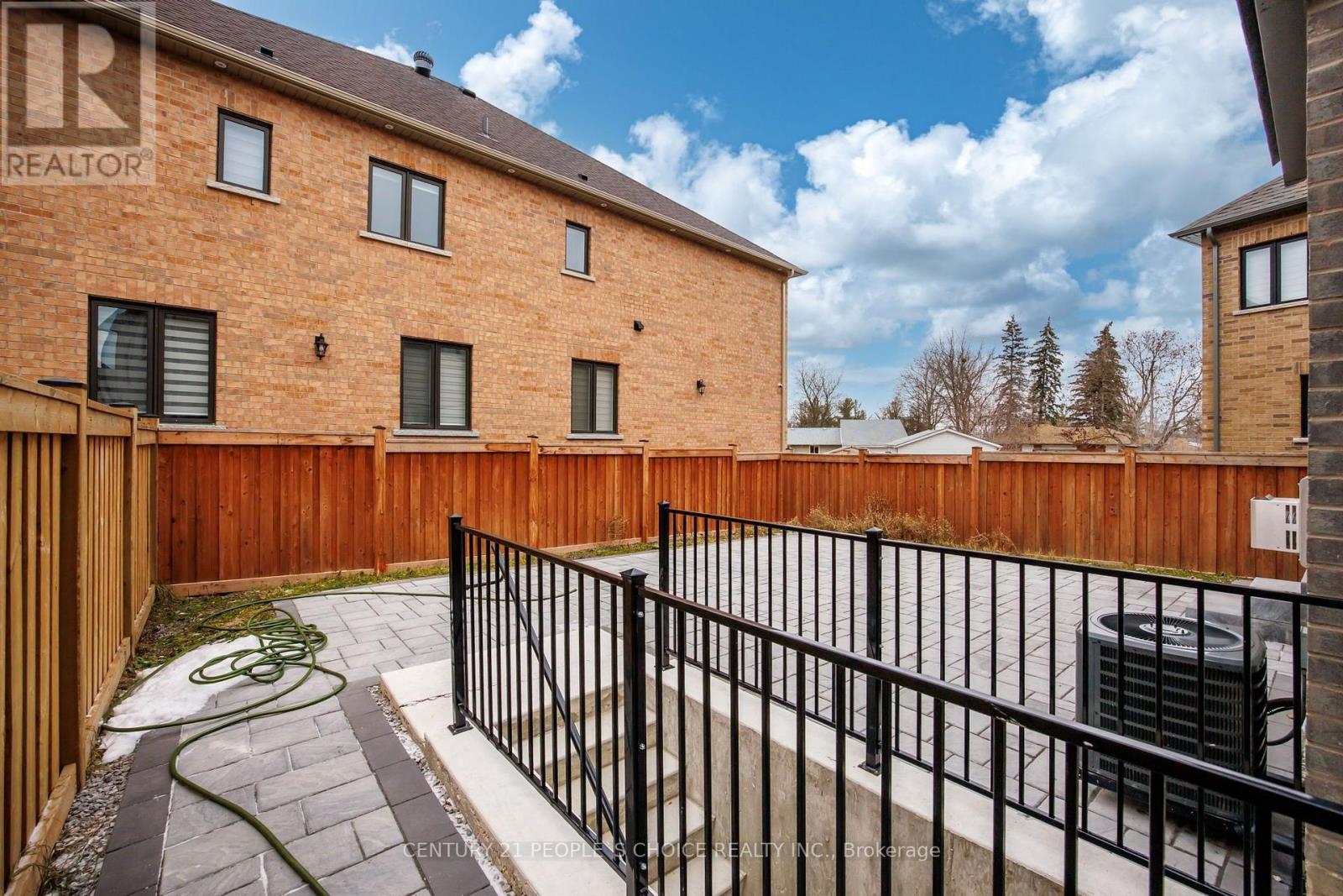 Upper - 64 Coldwell Bay Circle, Vaughan, Ontario  L4H 5E9 - Photo 48 - N13804824