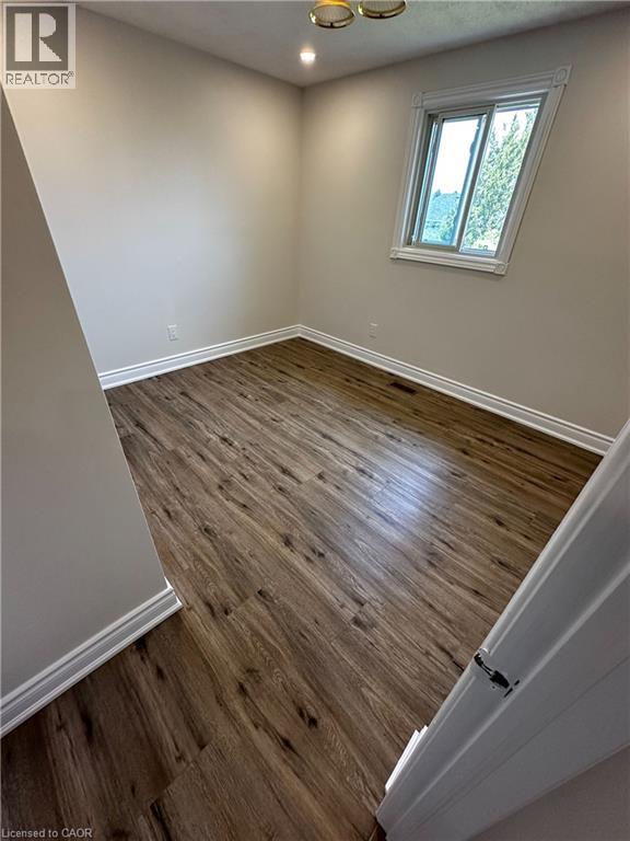 535 Appledale Crescent Unit# Upper, Waterloo, Ontario  N2T 1V8 - Photo 10 - 40864789