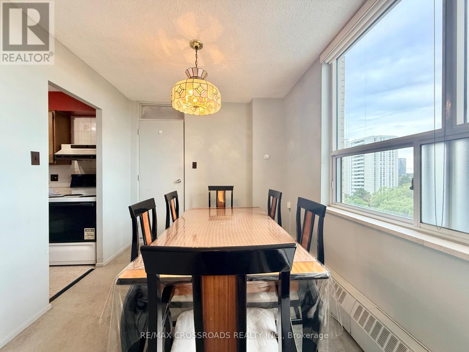 1109 - 5 Parkway Forest Drive, Toronto, Ontario  M2J 1L2 - Photo 8 - C13804790