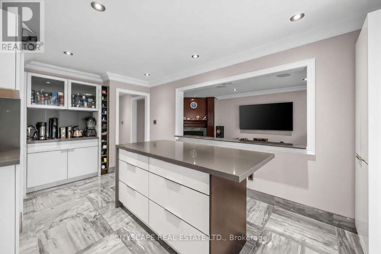 5610 Cortina Crescent, Mississauga, Ontario  L4Z 3R3 - Photo 16 - W13804532