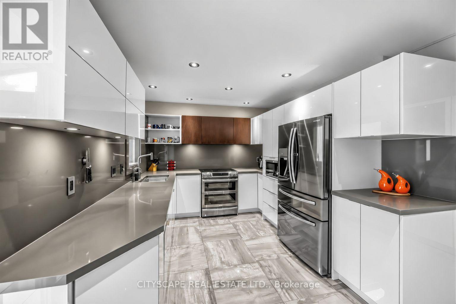 5610 Cortina Crescent, Mississauga, Ontario  L4Z 3R3 - Photo 17 - W13804532