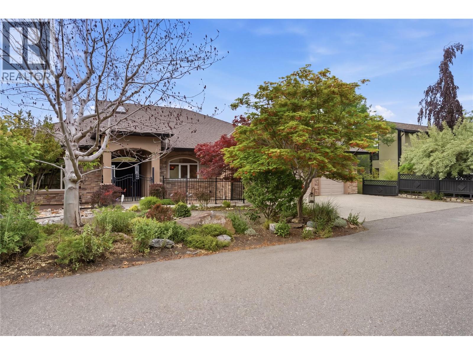 448 Viewcrest Road Kelowna Photo 60 448 Viewcrest Road Kelowna Photo 60