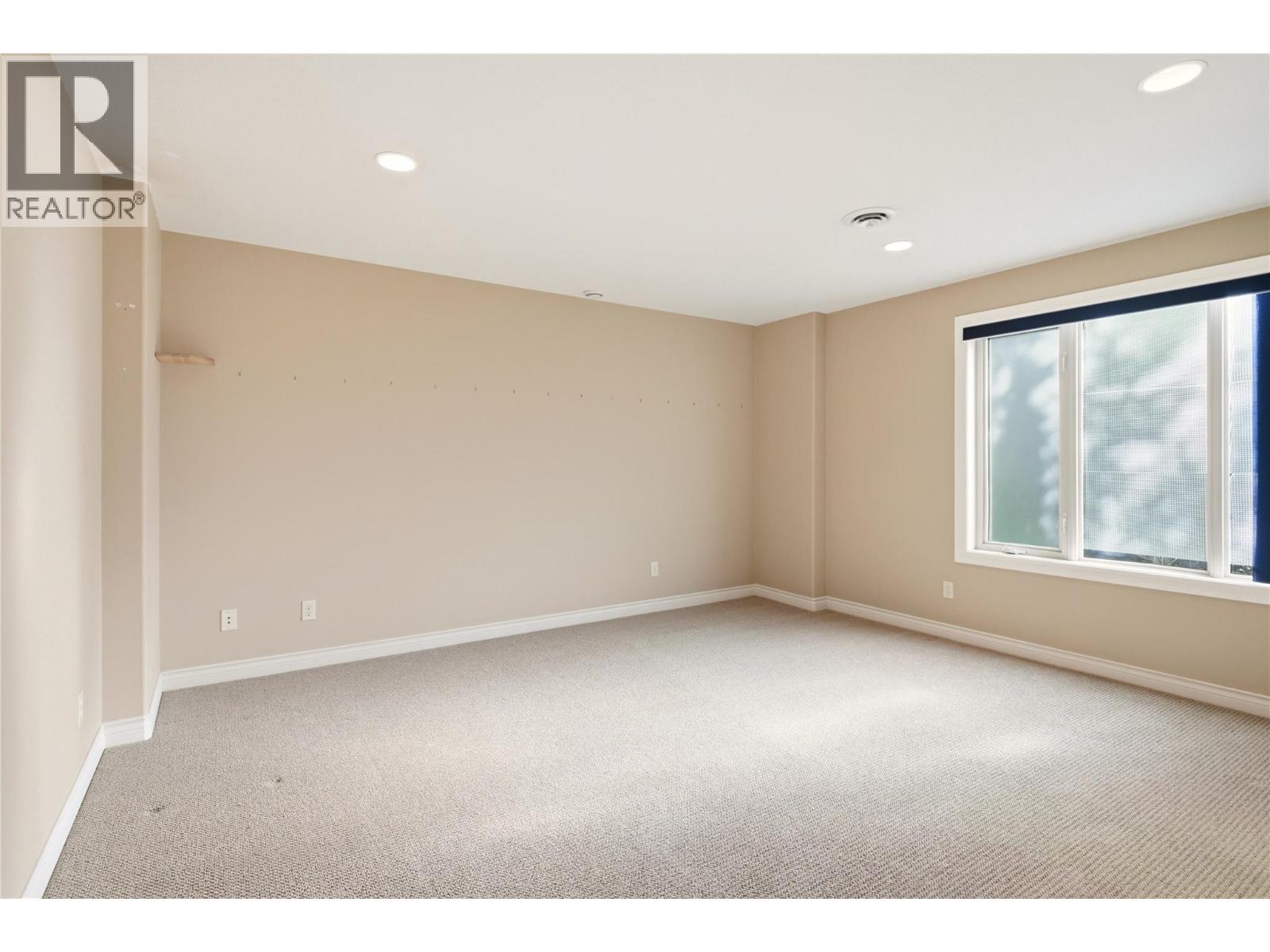 448 Viewcrest Road Kelowna Photo 43 448 Viewcrest Road Kelowna Photo 43