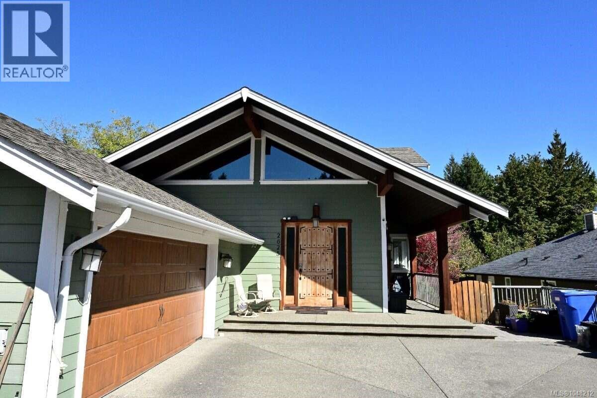 2625 Streamside Pl photo 4