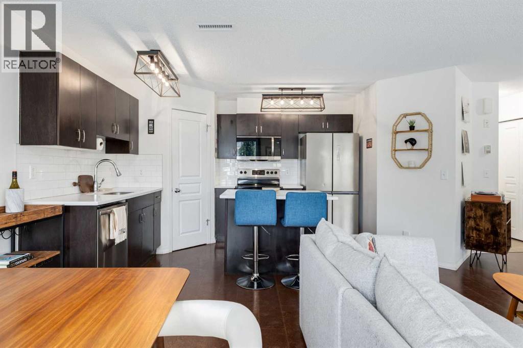 26 Auburn Bay Common Se, Calgary, Alberta  T3M 0M3 - Photo 1 - A2343592
