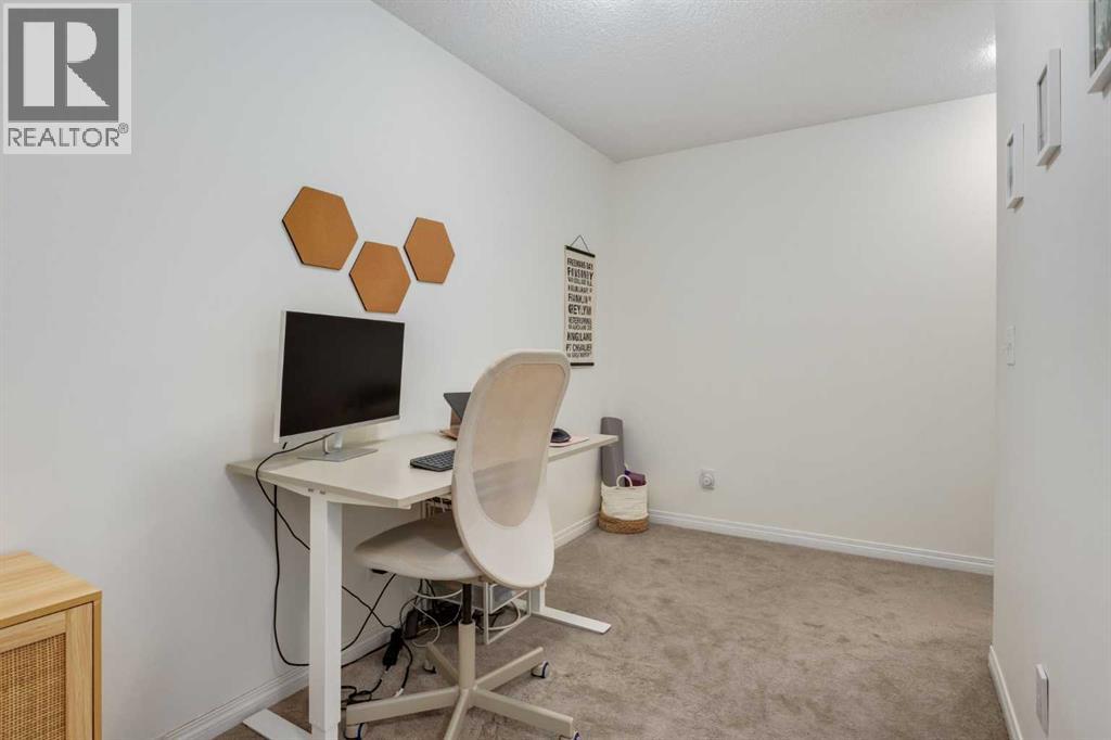 26 Auburn Bay Common Se, Calgary, Alberta  T3M 0M3 - Photo 25 - A2343592