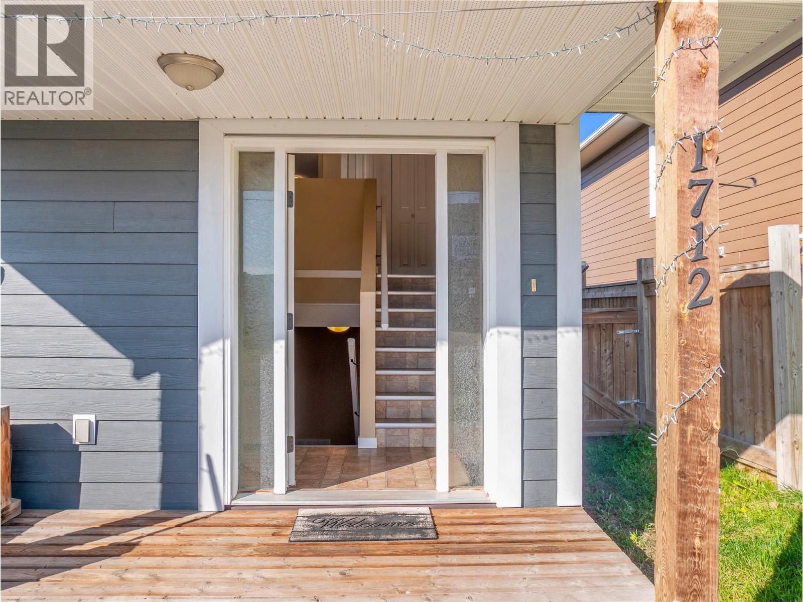 1712/1714 84 Avenue, Dawson Creek, British Columbia  V1G 0E1 - Photo 2 - 10401195