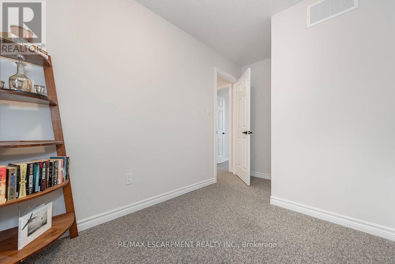 677 Park Road N, Brantford, Ontario  N3R 0C2 - Photo 37 - X13804830