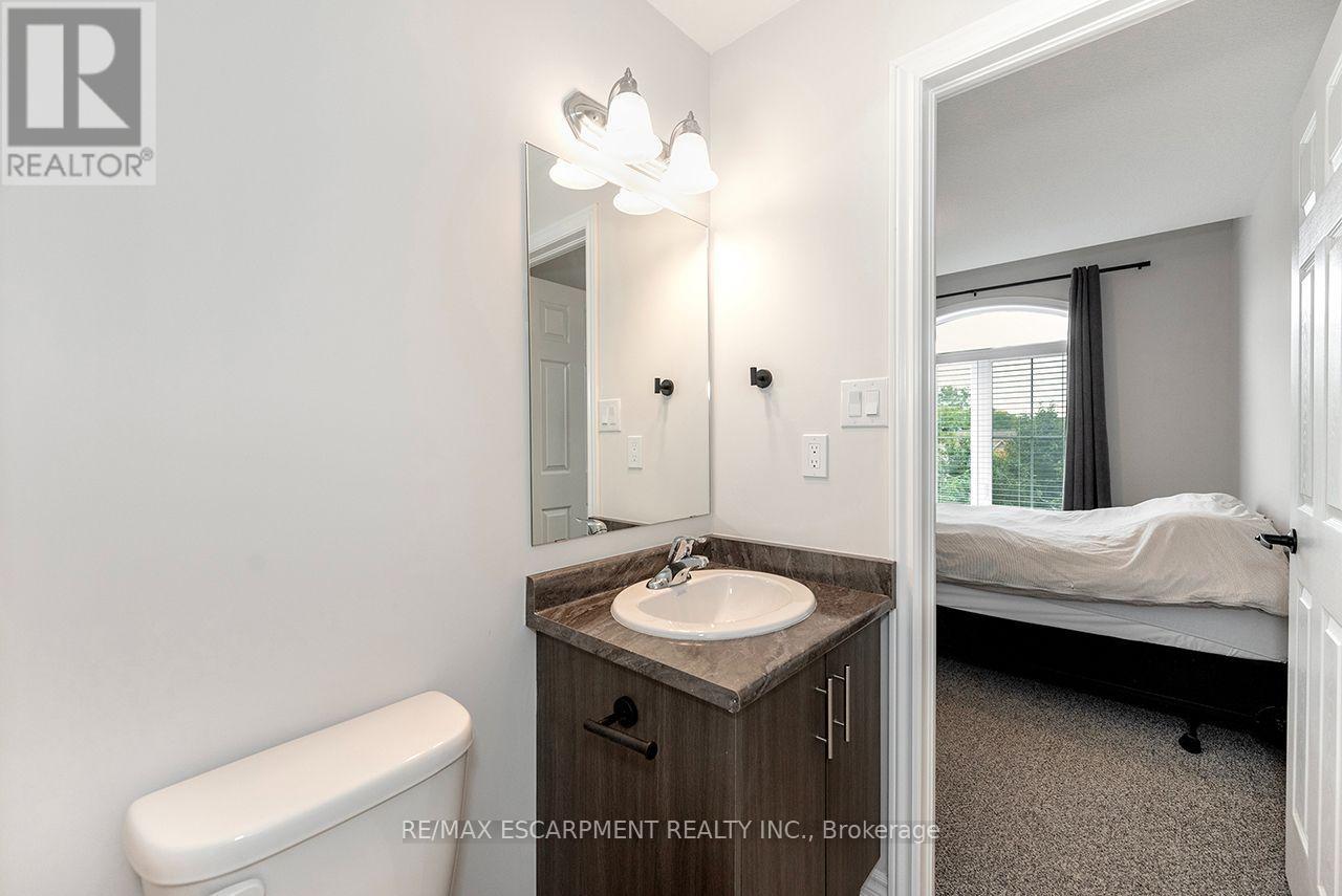 677 Park Road N, Brantford, Ontario  N3R 0C2 - Photo 44 - X13804830