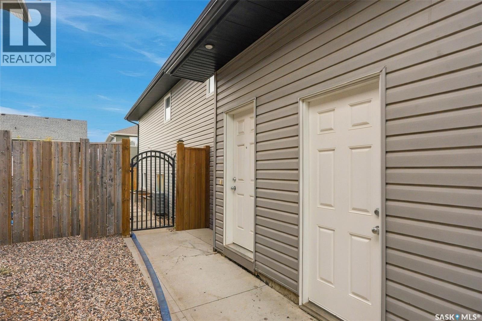 971 Pringle Cove, Saskatoon, Saskatchewan  S7T 1C9 - Photo 39 - SK048732