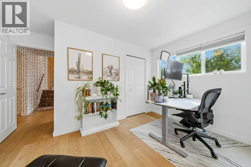 106 Dalgleish Bay NW photo 20