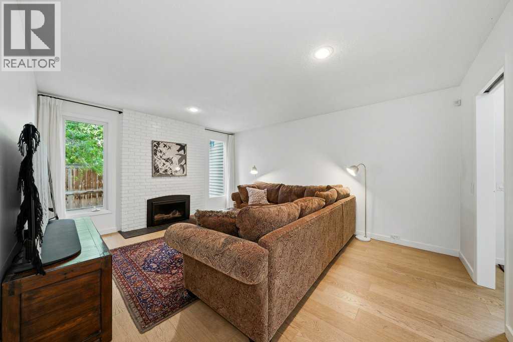 106 Dalgleish Bay NW photo 16