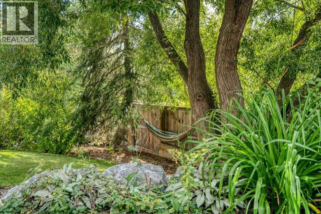 106 Dalgleish Bay NW photo 38