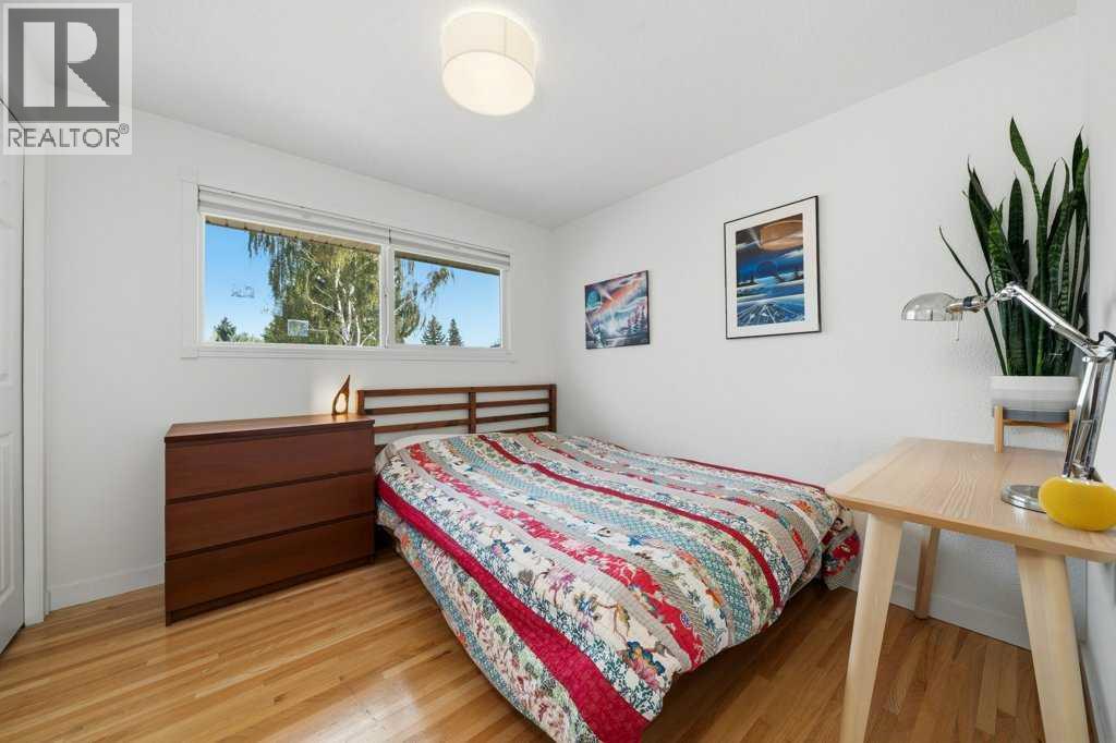 106 Dalgleish Bay NW photo 30
