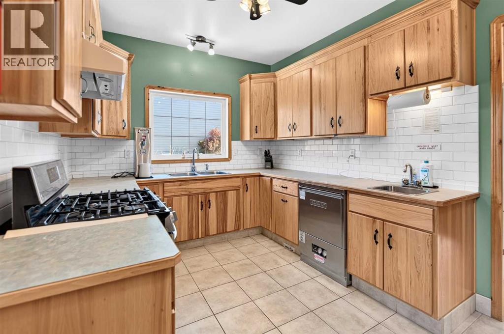 26108 Township Road 381 Road, Rural Red Deer County, Alberta  T4E 1G1 - Photo 17 - A2346632