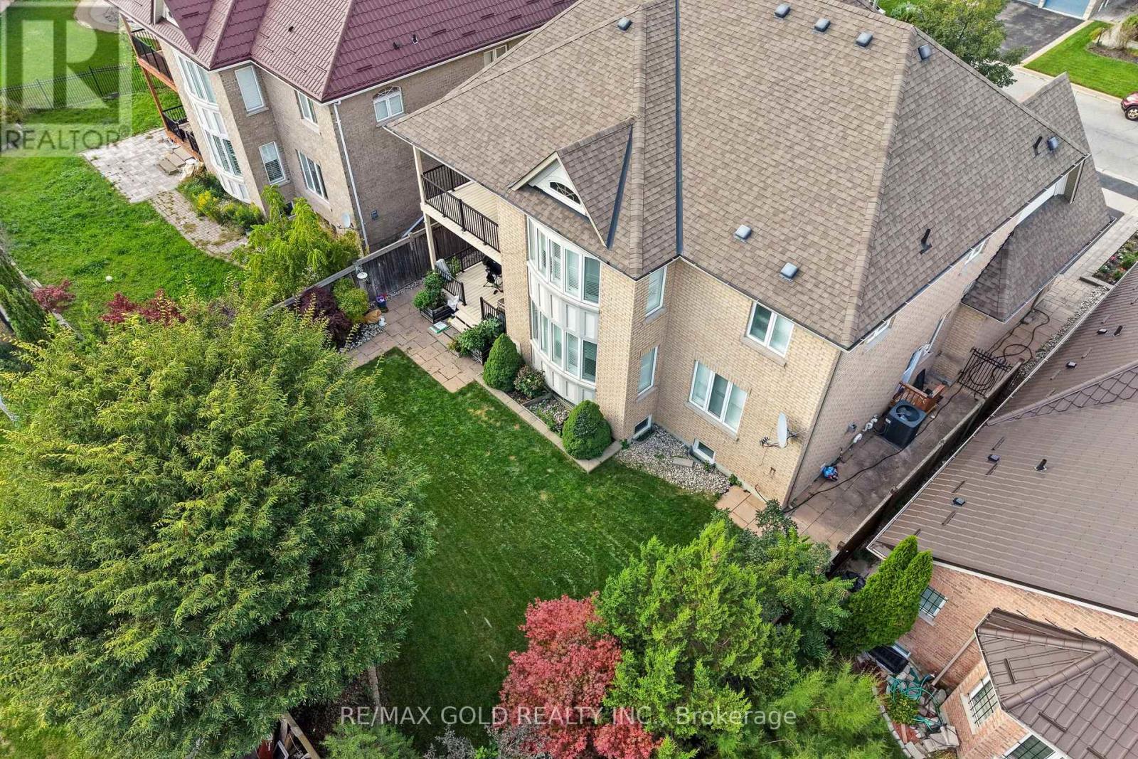6 Pasadena Avenue, Brampton, Ontario  L6P 2W1 - Photo 34 - W13786036