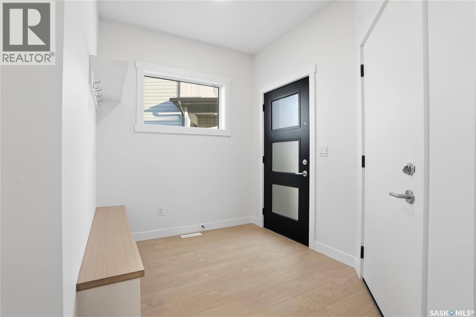 459 Traeger Close, Saskatoon, Saskatchewan  S7V 1W2 - Photo 7 - SK048922