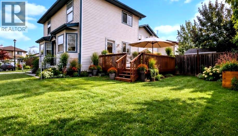 16 Canoe Close SW, Airdrie, Alberta  T4B 2N3 - Photo 2 - A2329834